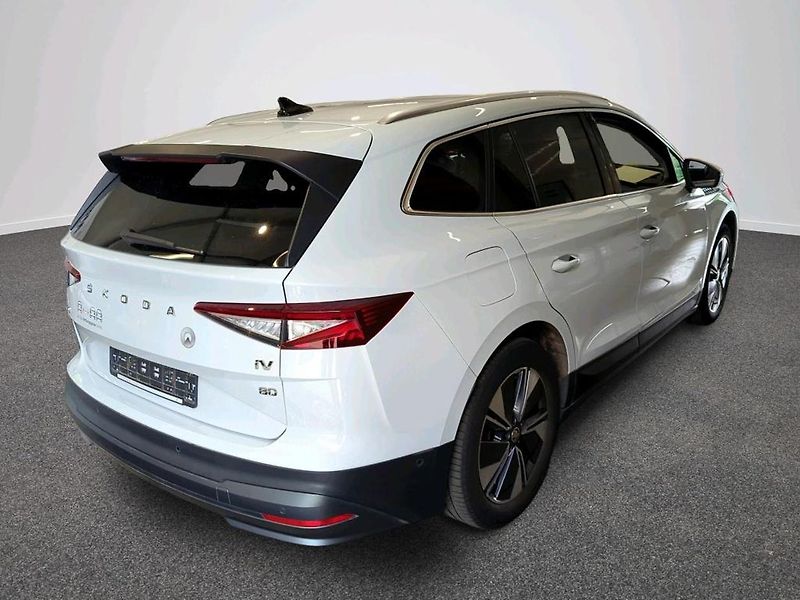 Škoda Enyaq 150kw, iV80 19ALU TZ SOH 98% - fotka 4 z 9