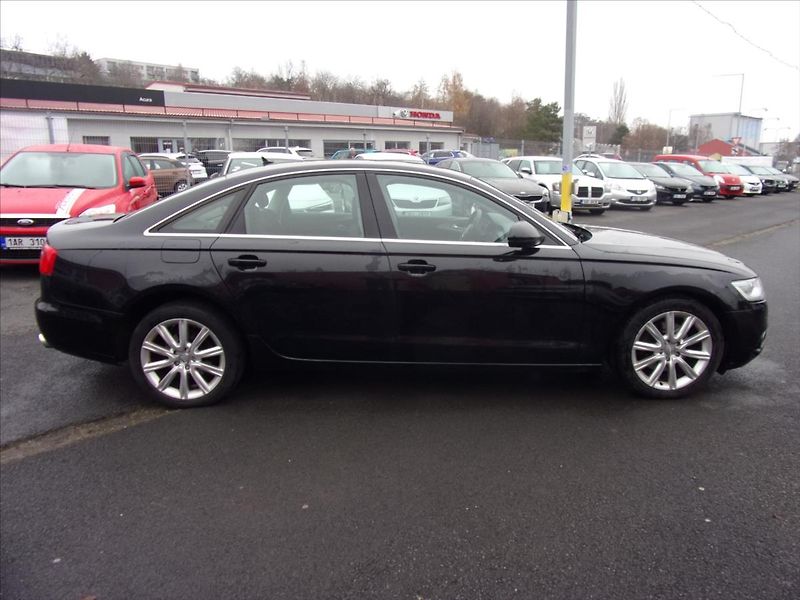 Audi A6 3,0 TDI V6 Quattro 150kW - fotka 2 z 28