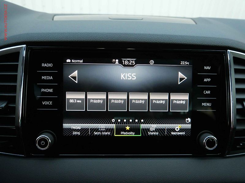 Škoda Karoq (2022) 1.5 TSi, Style, DSG - fotka 23 z 35
