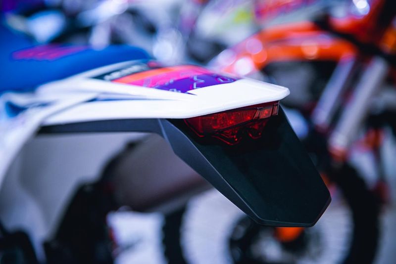 KTM 450 EXC SIX DAYS NOVÁ 0 KM  - fotka 28 z 50