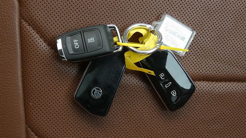 Škoda Kodiaq 2,0 TDi Selection 142 kW 4x4 D - fotka 28 z 31