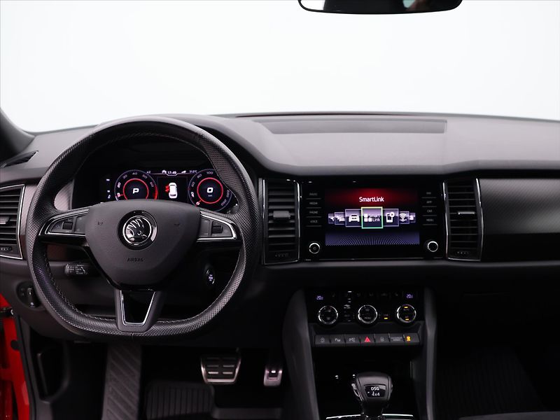 Škoda Kodiaq 2,0 TSI 140kW Sportline 4x4 DP - fotka 20 z 27