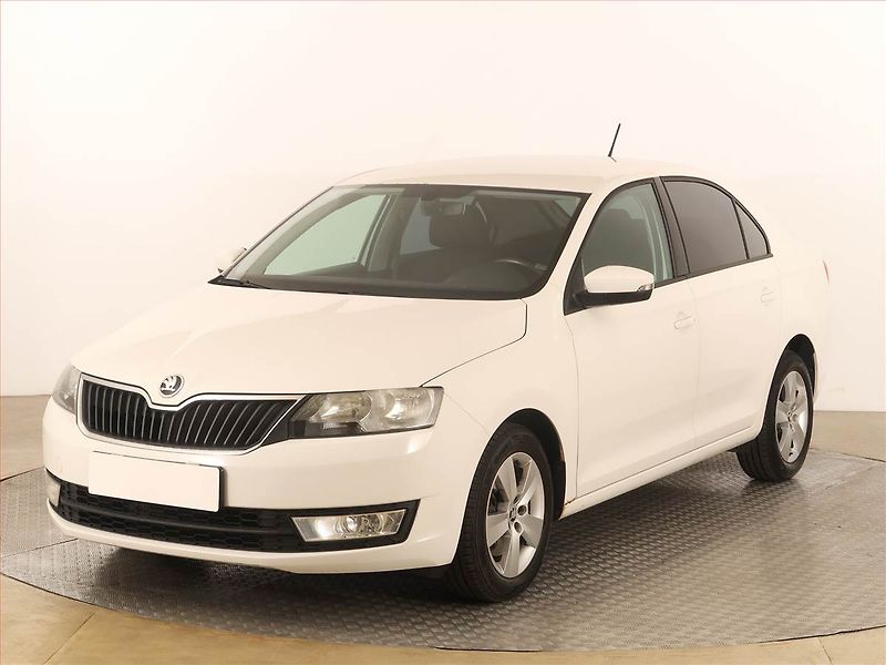 Škoda Rapid (2015) 1.6 TDI, Tempomat - fotka 2 z 16