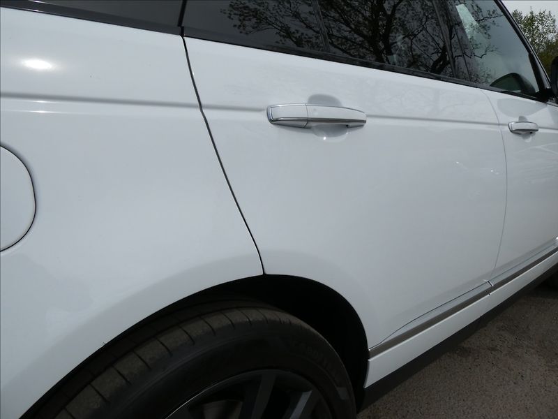 Land Rover Range Rover 4,4 TDV8 Vogue Auto,ČR,2x kola - fotka 13 z 50