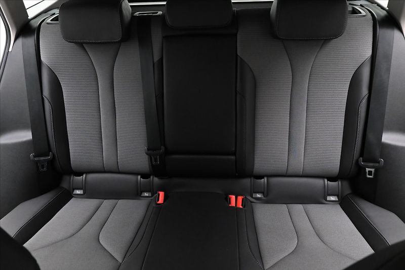 Škoda Enyaq iV 60 132kW SOH 88% Záruka až - fotka 27 z 31