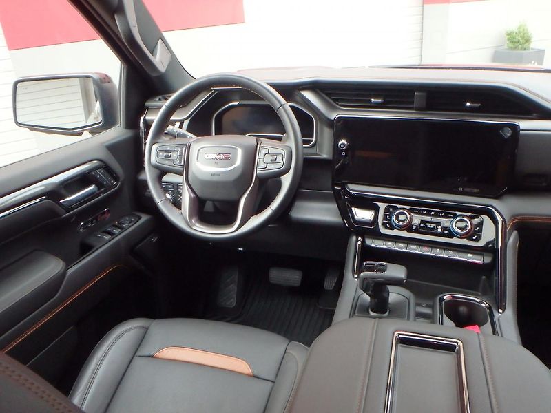 GMC Sierra (2022) 1500 AT4 6.2 V8 - fotka 16 z 30