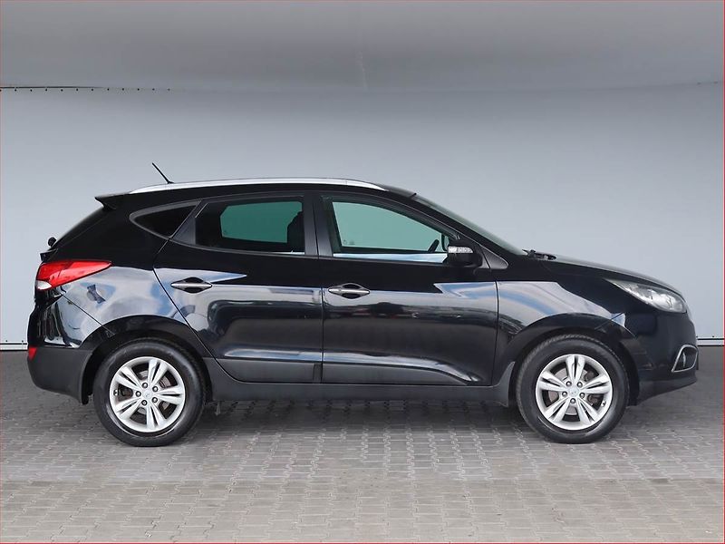 Hyundai ix35 (2013) 2.0 CRDi, 4X4, Tempomat - fotka 6 z 22