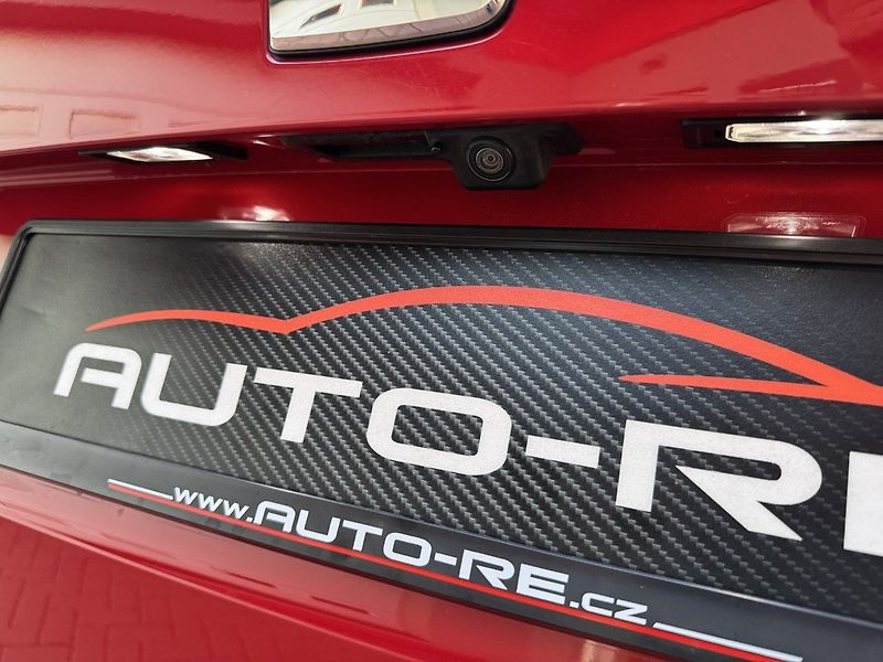 Seat Ateca (2019) 1.5TSi Full LED Navi Kamera - fotka 39 z 48