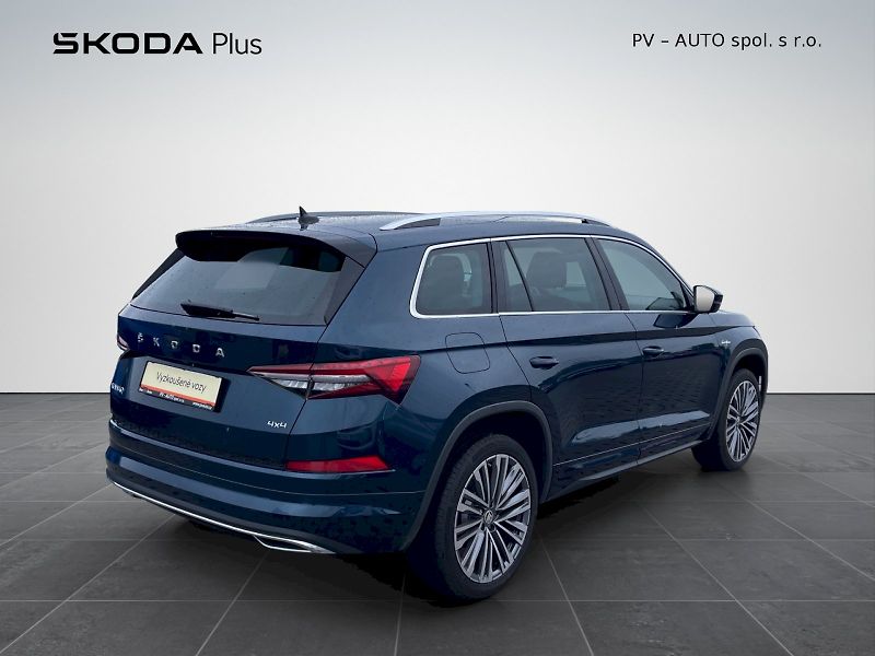 Škoda Kodiaq (2023) 2.0 TDI 147 kW L&K 4x4 DSG - fotka 2 z 35