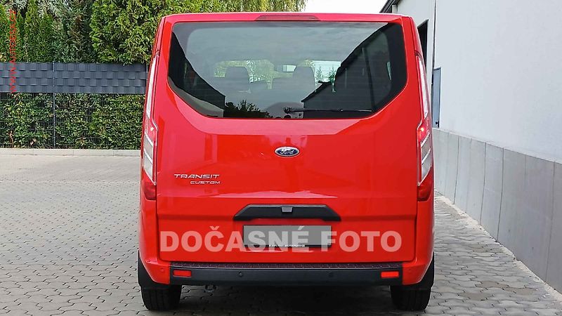 Ford Transit Custom (2023) 2.0TDCi 9míst, Trend, navi - fotka 5 z 15
