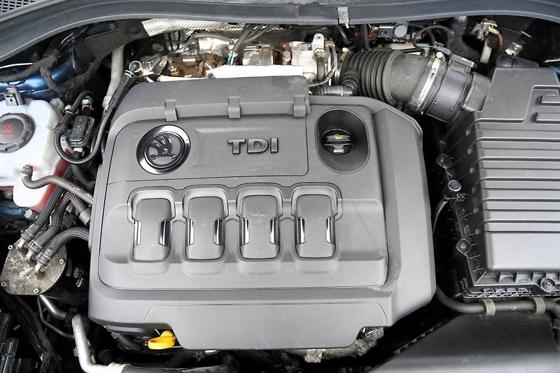 Škoda Kodiaq RS 2.0 TDI DSG 4x4/176 Kw - fotka 10 z 49