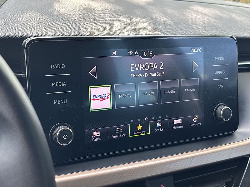 Škoda Scala (2022) 1.5 TSI Style - fotka 12 z 30