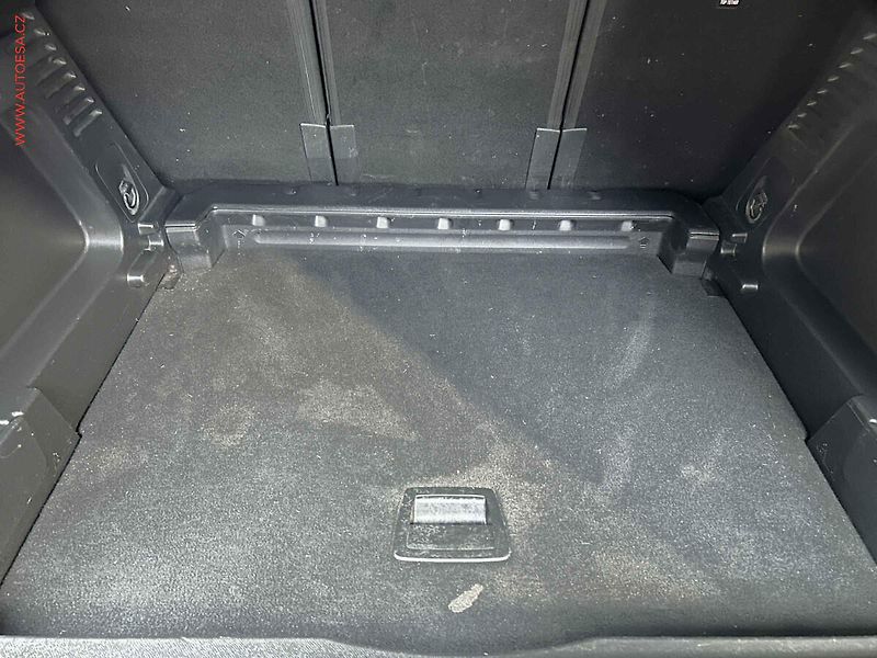 Citroën C5 Aircross (2019) 1.2 PT, Feel, LED, navi - fotka 7 z 17