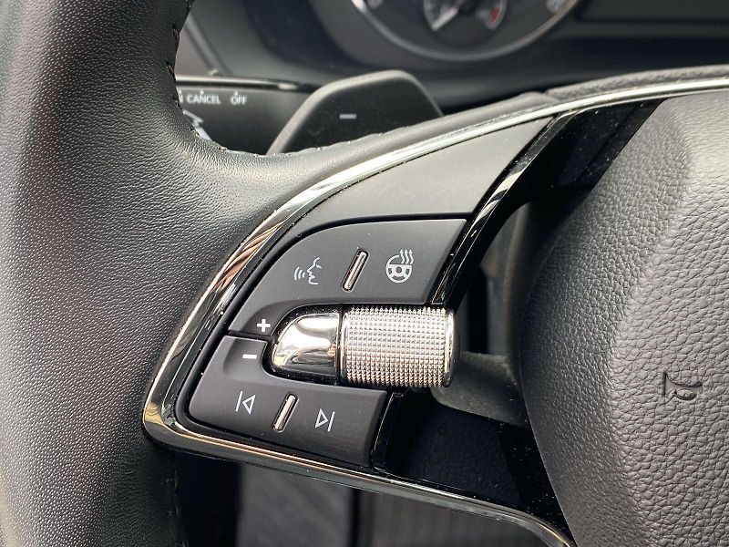 Škoda Octavia (2024) 1.5 TSI M-HEV DSG Ambition - fotka 17 z 28