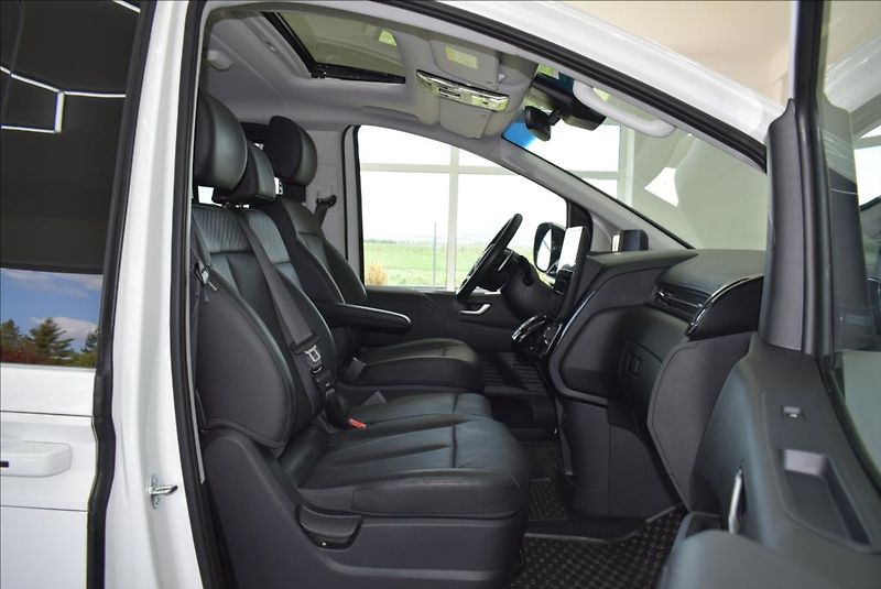 Hyundai Staria 2,2 CRDI,1.maj,ČR,AUT,4x4,9-mí - fotka 16 z 47