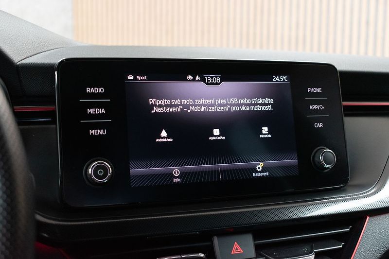 Škoda Kamiq 1.5 TSI MONTE CARLO*TAŽNÉ*ČR* - fotka 29 z 47