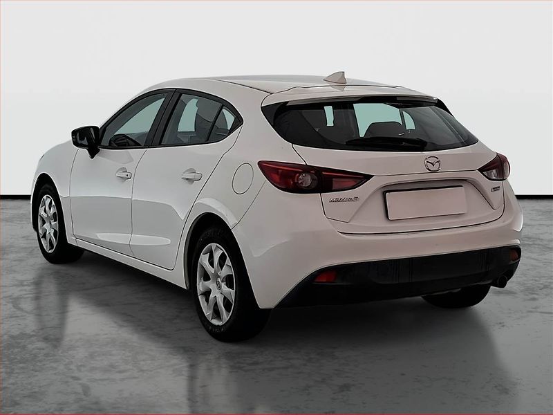 Mazda 3 (2016) 1.5 Skyactiv-G - fotka 4 z 17