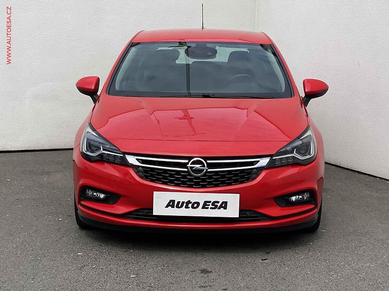 Opel Astra (2017) 1.4 T, ČR, AC, LED, park - fotka 2 z 17