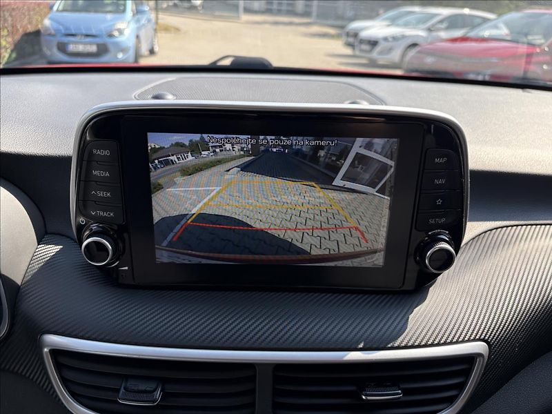 Hyundai Tucson 1,6 T-GDi 4x2 manuál  Travelle - fotka 14 z 20