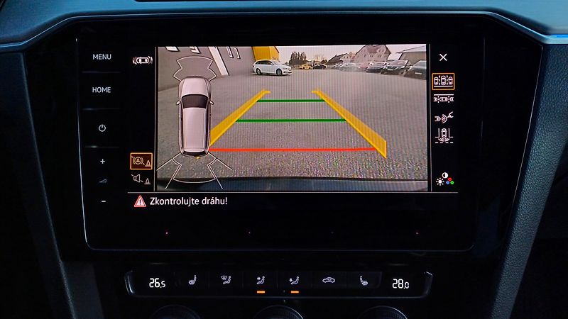 Volkswagen Passat Variant (2019) 2.0 Bi-TDI HIGHLINE - fotka 52 z 54
