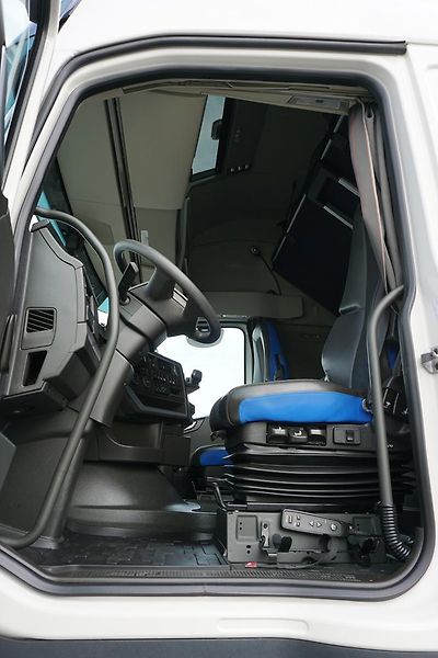 Volvo FH (2022) 460 / I – SAVE / XL / EURO 6 / - fotka 7 z 49