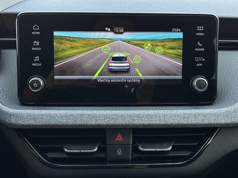 Škoda Kamiq 1.0TSi 116PS Selection 2Z.KLIM - fotka 26 z 37