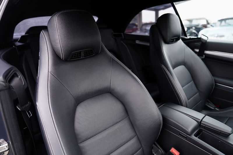 Mercedes-Benz Třídy E E 350 CDI, cabrio,automat,kůže - fotka 34 z 46