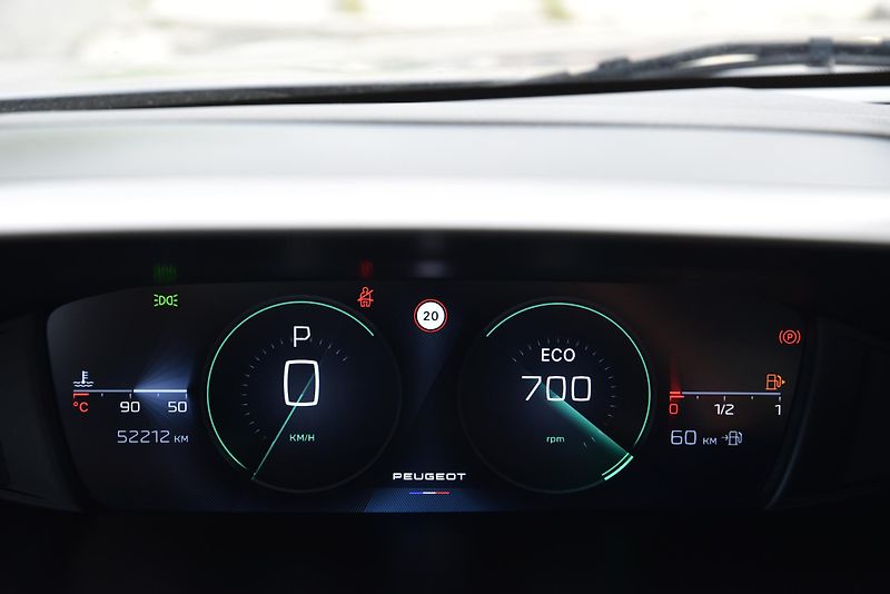 Peugeot 308 1.2 PureTech A/T,LED,TEMP,DPH - fotka 20 z 50