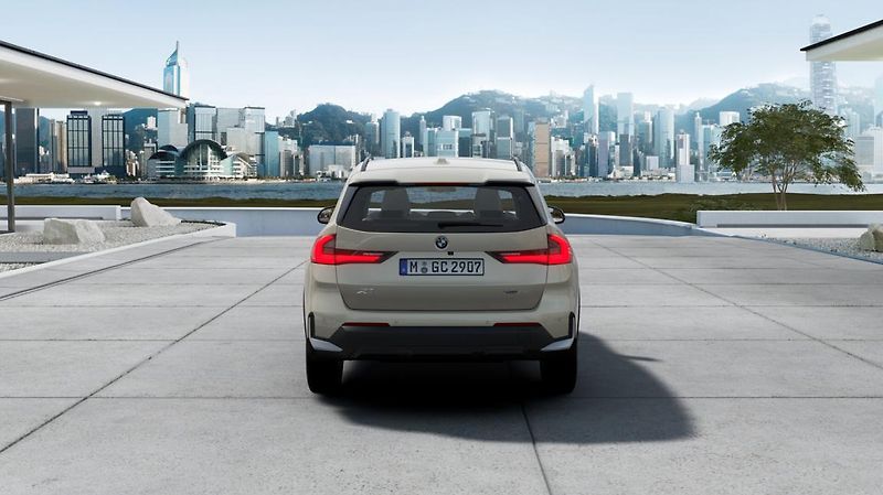 BMW X1 sDrive18i - fotka 6 z 14
