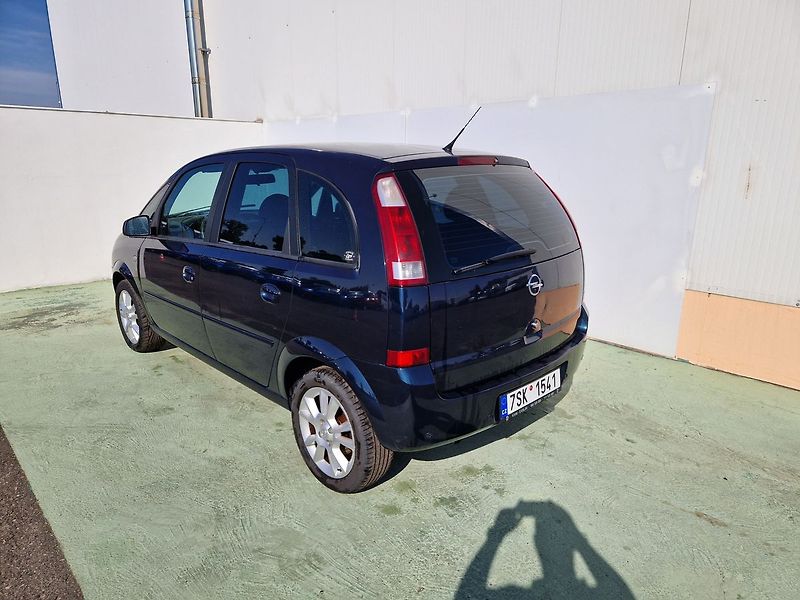Opel Meriva 1.6 16V Automat - fotka 4 z 28