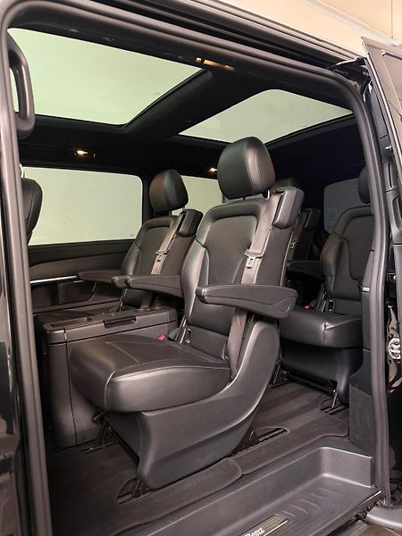 Mercedes-Benz Třídy V 250 d Exclusive , AMG, 4 MATIC - fotka 27 z 27