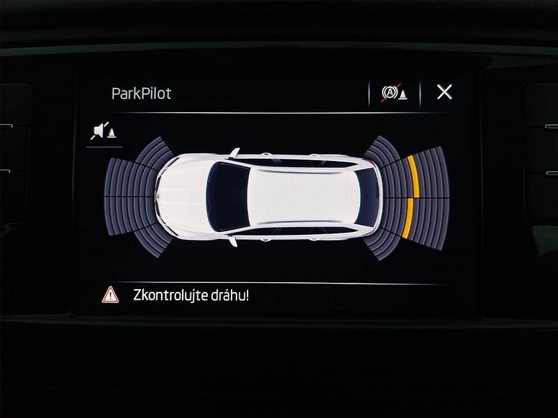 Škoda Octavia (2017) Ambition Plus 1.6 TDI - fotka 18 z 18