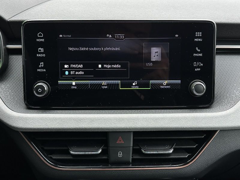 Škoda Kamiq 1.5TSi DSG 150PS LED V.Cockpit - fotka 22 z 35