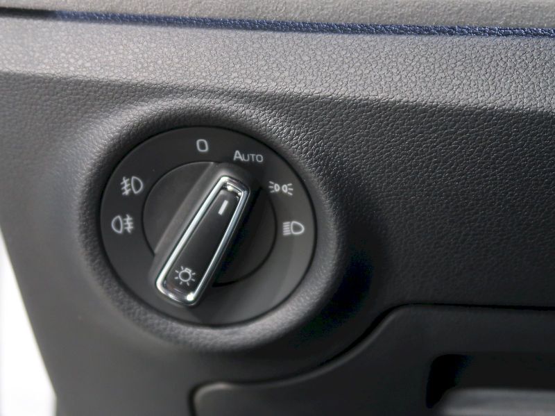 Škoda Scala (2025) TOP SELECTION 1.0TSI 85KW DSG - fotka 34 z 37