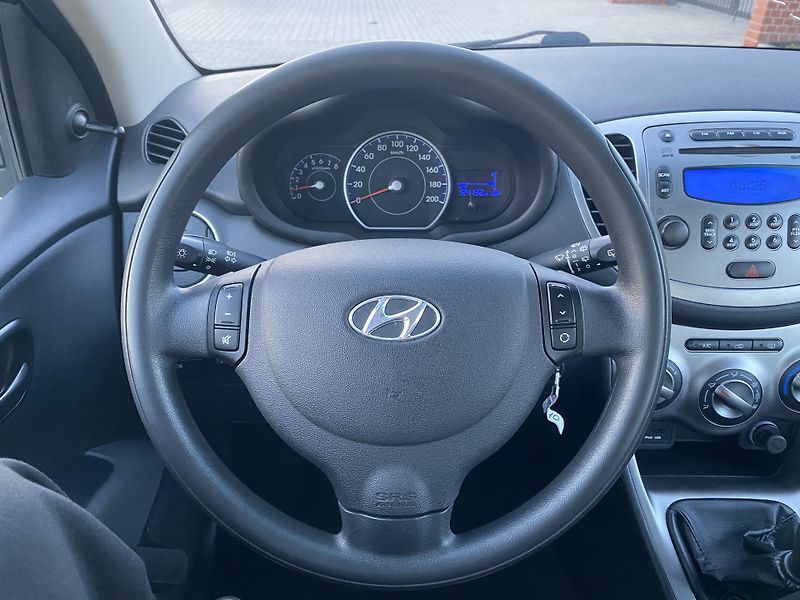 Hyundai i10 (2012) 1.1i STYLE,KLIMA, VÝB.STAV!! - fotka 19 z 35