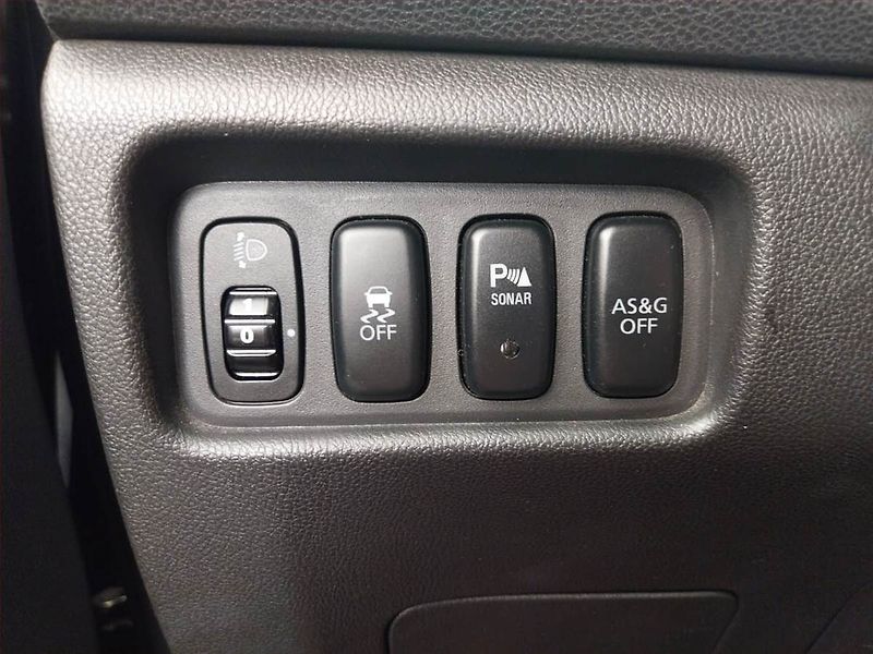 Citroën C4 Aircross (2014) 1.6 HDi, 4X4, ČR,1.maj - fotka 19 z 21