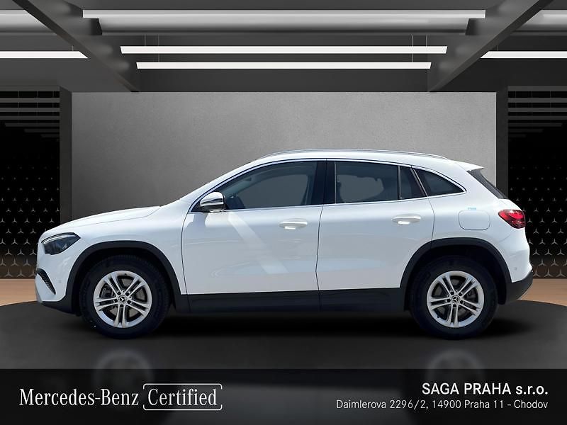 Mercedes-Benz GLA 220 4MATIC Progressive Line - fotka 6 z 21