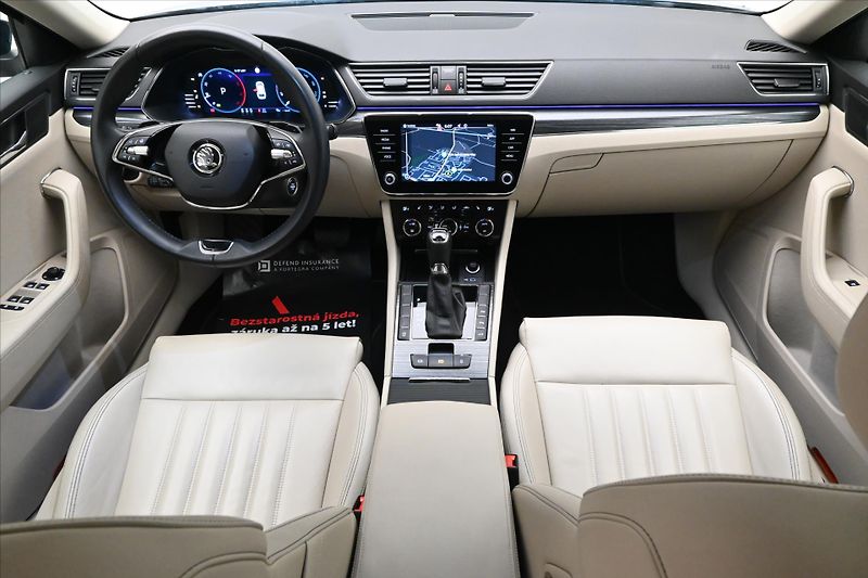Škoda Superb 2,0 TDI 110kW DSG Style Záruka - fotka 15 z 33