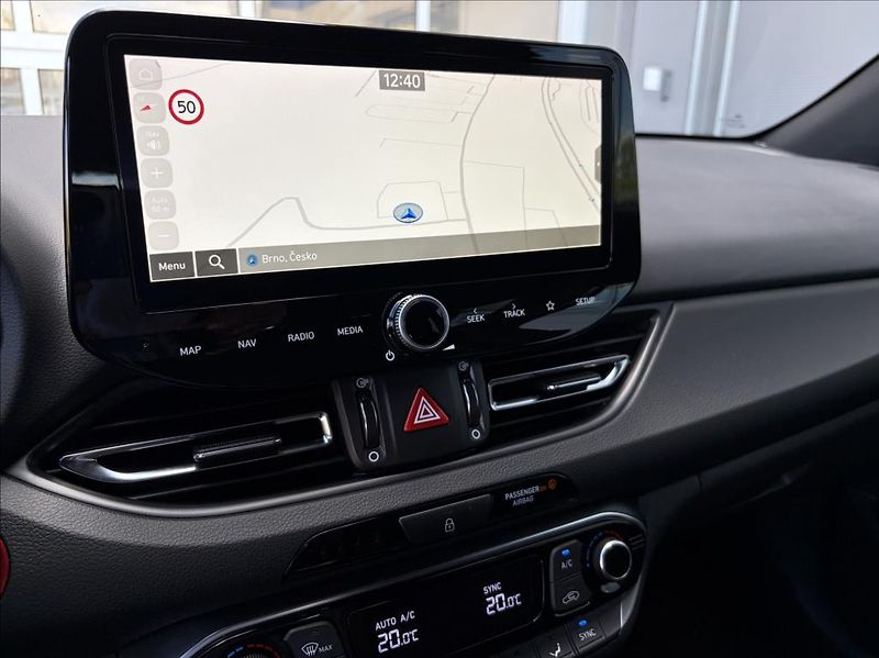 Hyundai i30 1,5 T-GDI DCT  WG FL N-Line - fotka 18 z 23