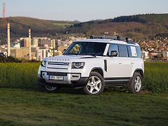 Land Rover Defender (2022) 3.0 D SE D250, 2.maj,ČR - fotografie inzerátu