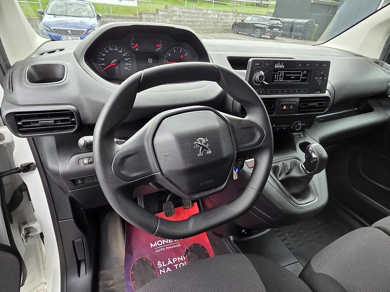 Peugeot Partner (2020) 1.5 BHDi 100 L1 ACTIVE MAN5 - fotka 11 z 21