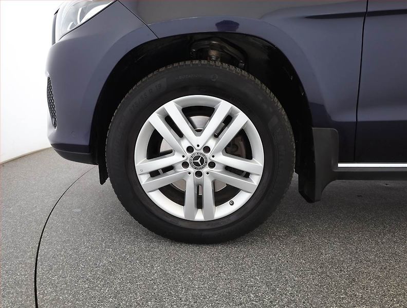 Mercedes-Benz GLS (2017) 350 d 4MATIC - fotka 21 z 21