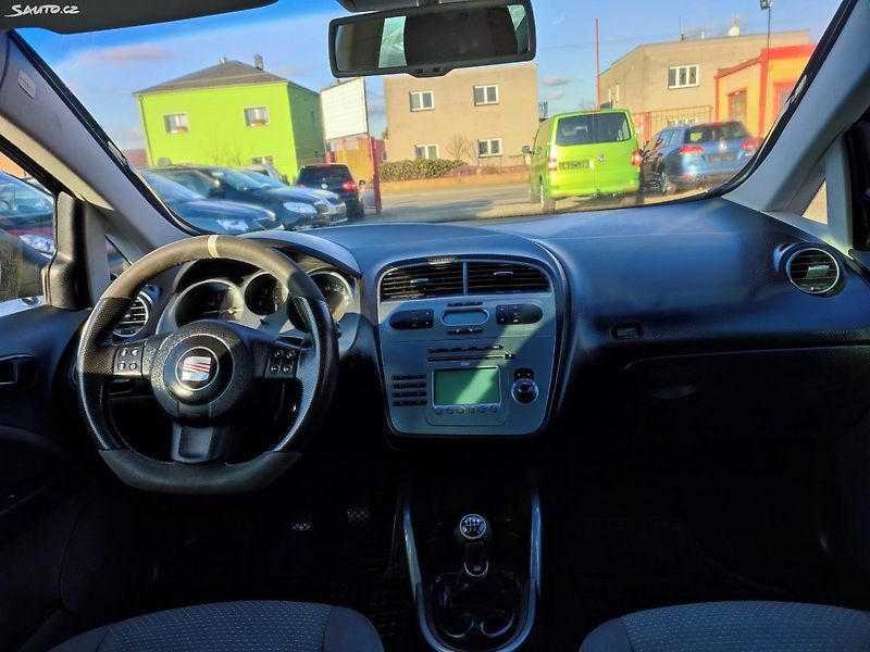 Seat Altea (2008) - fotka 27 z 37