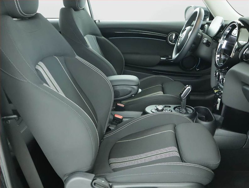 Mini Ostatní (2021) Cooper SE 32 kWh, SoH 99% - fotka 9 z 22
