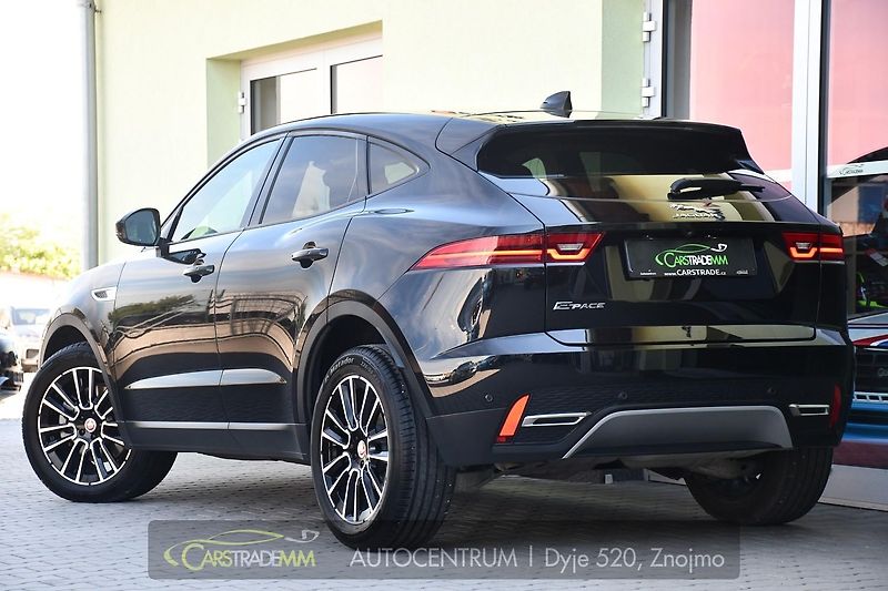 Jaguar E-Pace D165 AWD - fotka 3 z 51