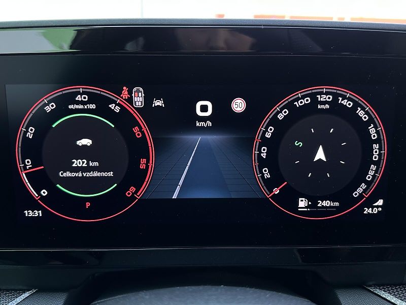 Škoda Kodiaq 2.0TDi 4x4 193PS DSG Sportline - fotka 26 z 54