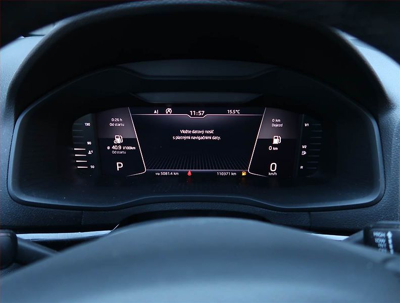 Škoda Karoq (2018) Style Plus 1.6 TDI - fotka 11 z 17