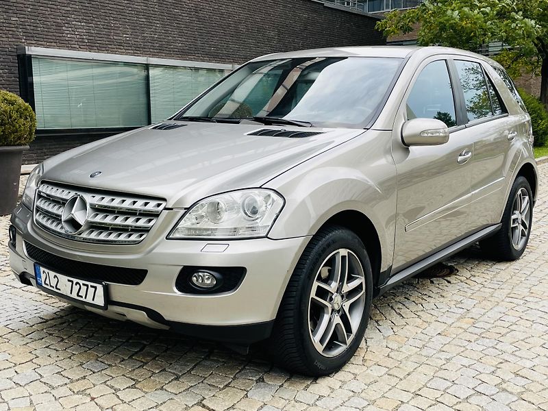 Mercedes-Benz Třídy M 320CDI 165KW 4MATIC TAŽNÉ 3500 - fotka 4 z 42