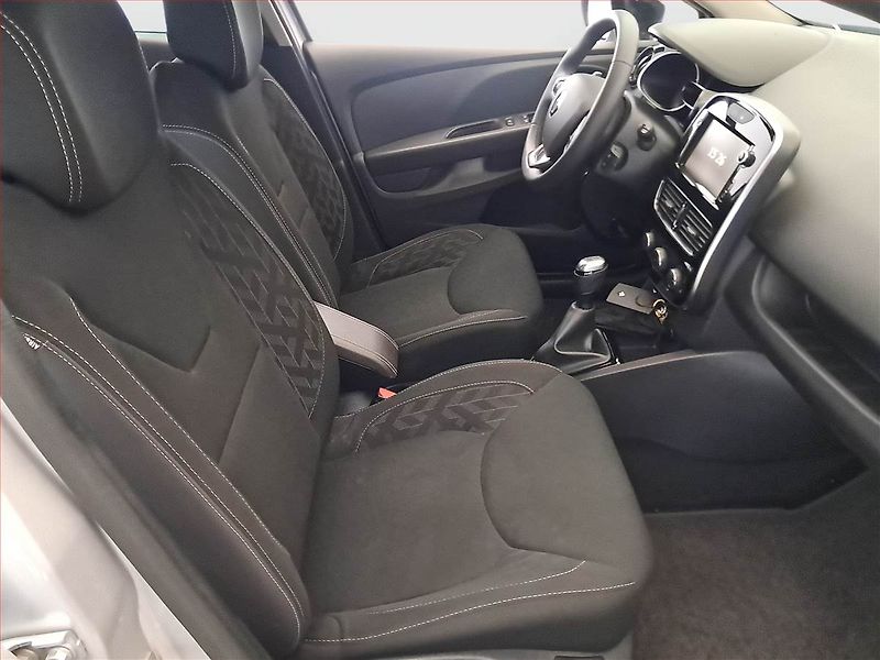 Renault Clio (2019) 0.9 TCe, ČR,1.maj, Navi - fotka 9 z 20