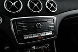 Mercedes-Benz CLA (2018) 220d SB 4Matic AMG - náhled 38